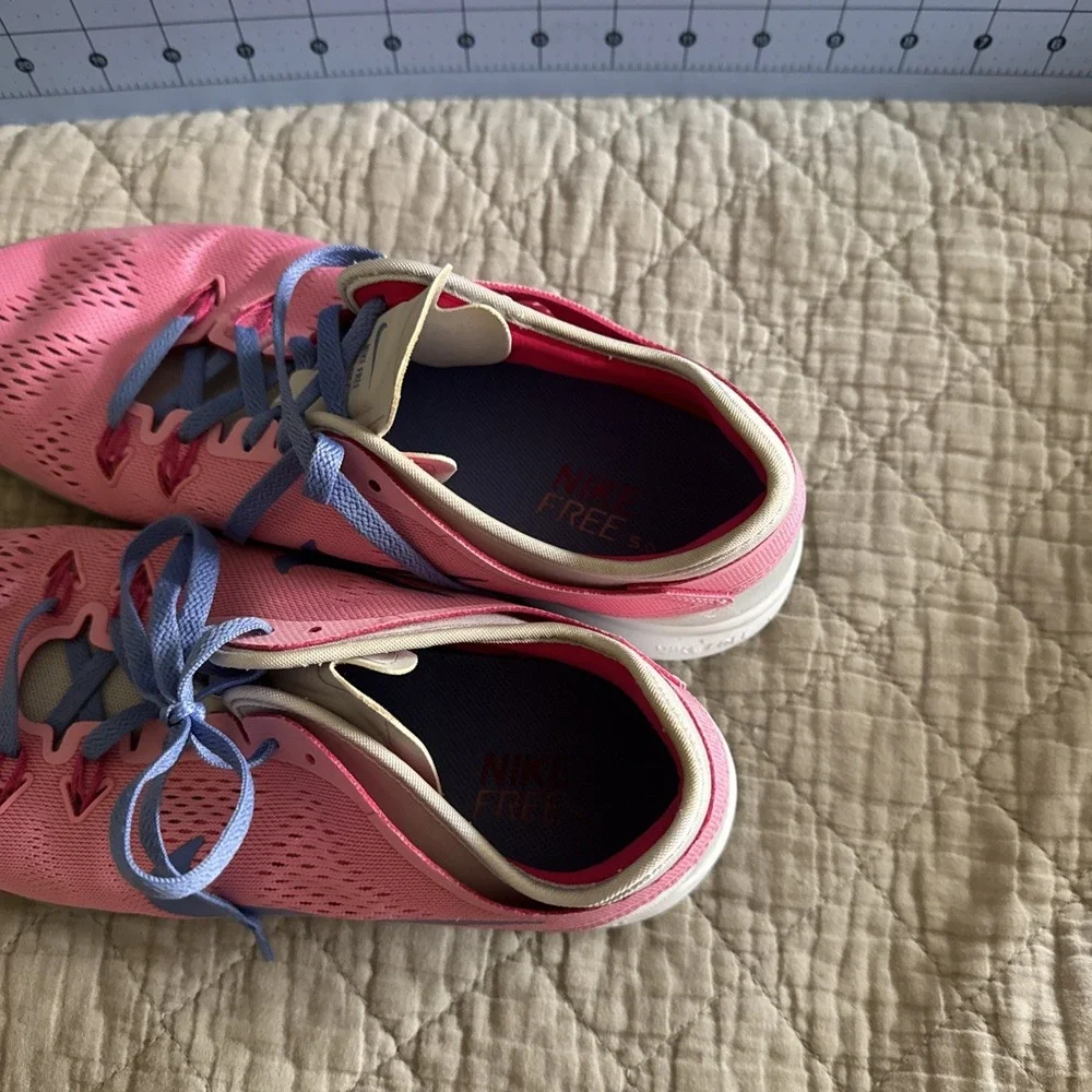 CLEAN Nike Free TR Fit 5.0 Training Running Shoe Womens 10 Pink